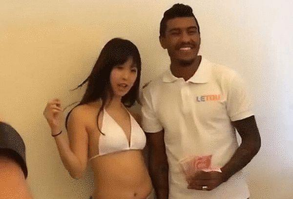 梦梦女主胯下口舌vk