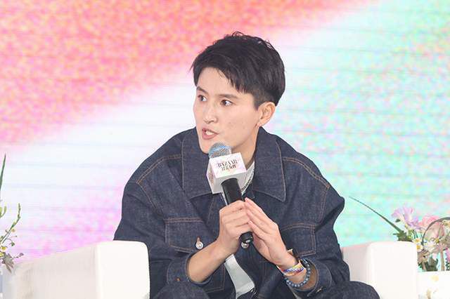 久久888