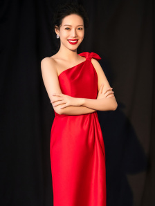 操女大学生